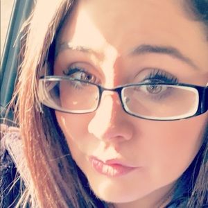 Meet your Posher, Laken